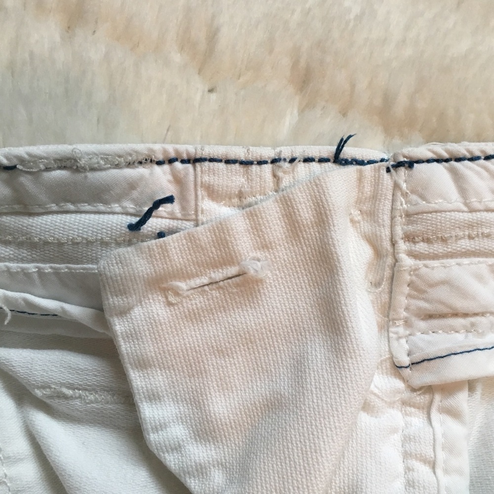 American Eagle Shorts - Picture 6 of 8